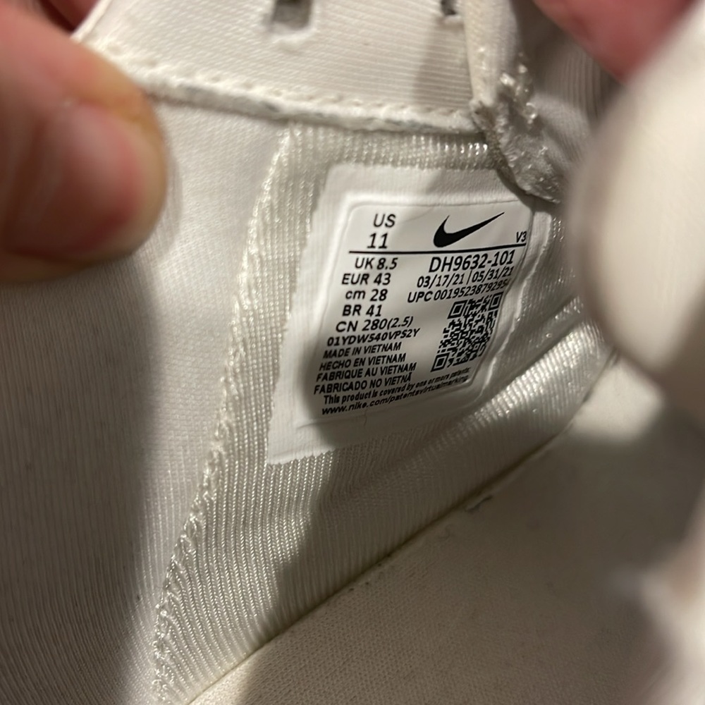Nike Air Force One sneakers - Picture 8 of 8